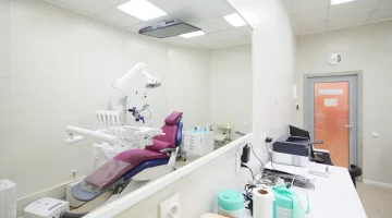 Стоматологическая клиника Доктор Келлер на проспекте Стачки изображение 15